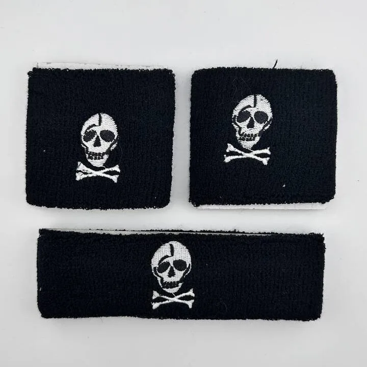 Набір напульсник та пов'язка на голову