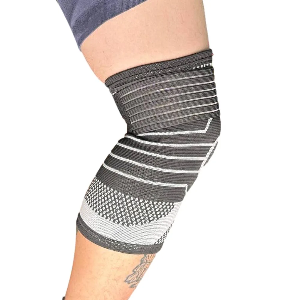 Наколінники еластичний з фіксатором