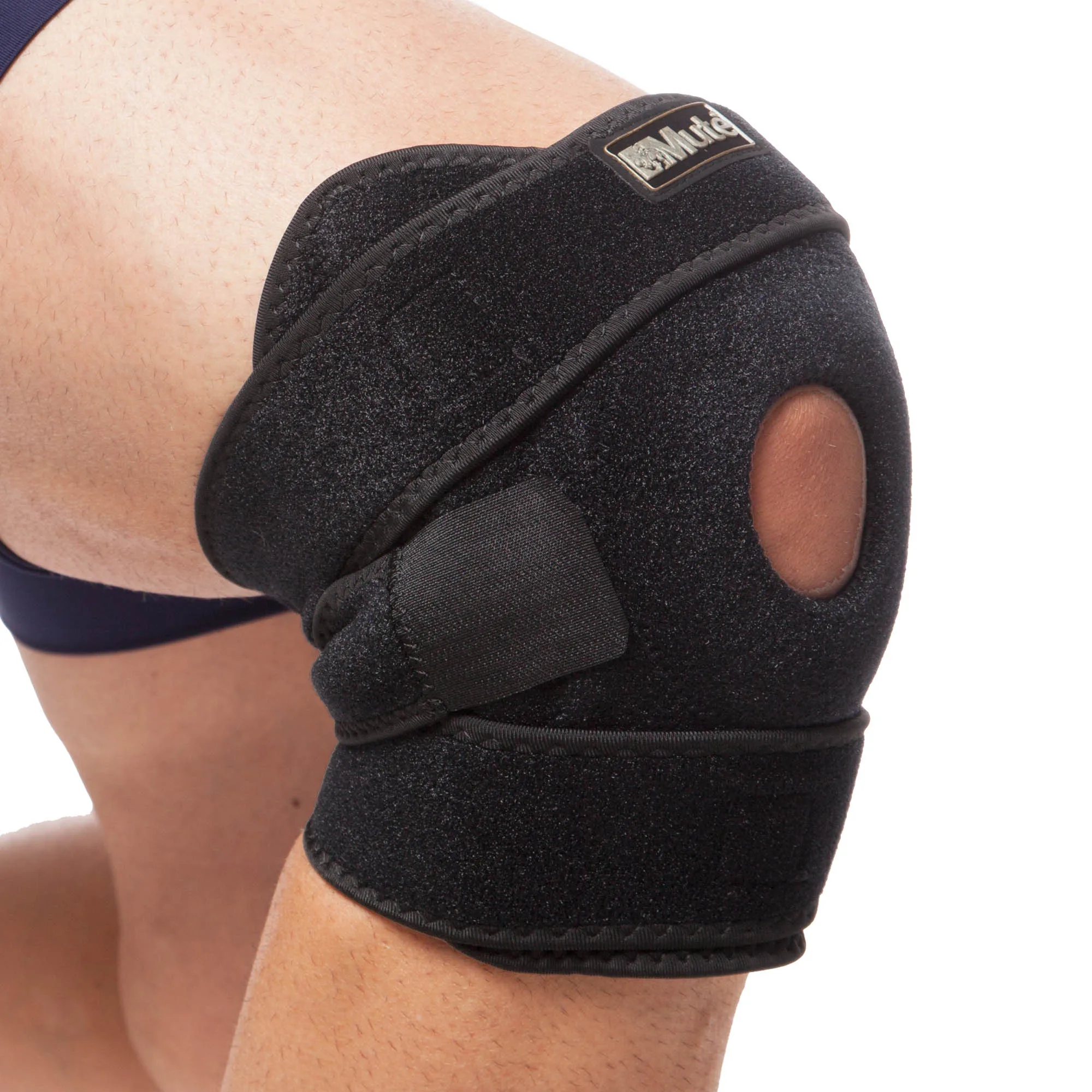 Наколінник бандаж із еластичними ребрами жорсткості MUTE 9051 1 шт чорний універсальний
