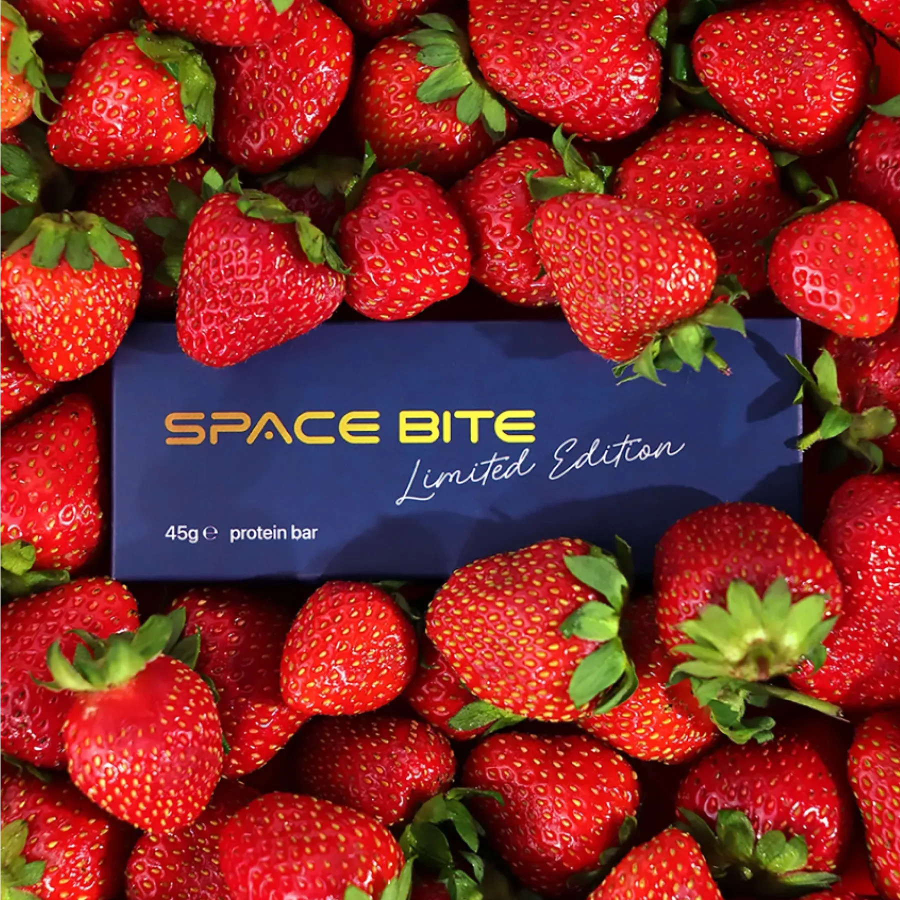 Space Bite 10x45 г Обмежена Серія Полуниця