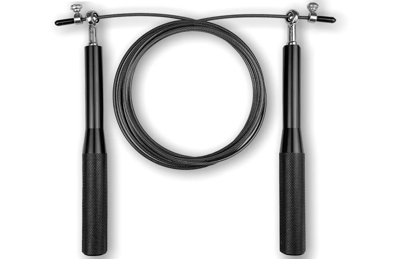 Швидкісна скакалка EasyFit Aluminium зі сталевим тросом та алюмінієвими ручками чорна