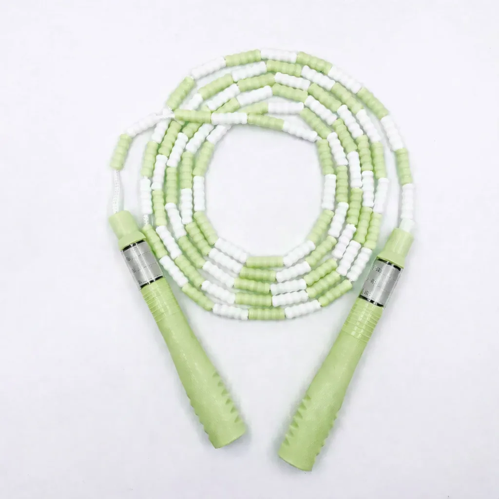 Скакалка бісерна Yixin салатовий