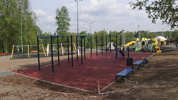 Турнік для дому: вибір і найкращі вправи