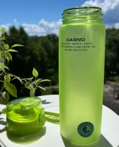 Розпродаж - пляшка для води CASNO 650 мл KXN-1157 зелена
