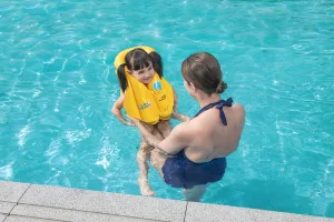 Жилет для плавання Intex