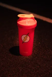 Шейкер спортивний SmartShake Lite - 800 мл DC FLash