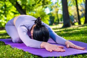 Килимок для йоги та фітнесу Power System PS-4014 PVC Fitness Yoga Mat фіолетовий 173x61x0,6