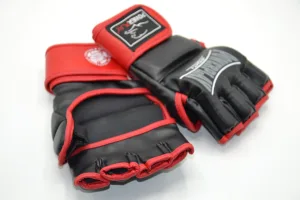 Рукавиці для MMA PowerPlay 3058 чорно червоні - S