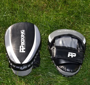 Лапи боксерські PowerPlay 3050 чорно сірі PU [пара]