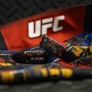 Капа OPRO UFC Fighter Collection Oliveira доросла вік 11+ Чорний art.102529009