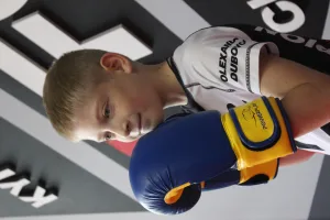 Боксерські рукавиці PowerPlay 3004 JR класичний синьо жовті 6 унцій