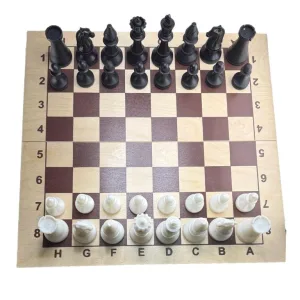 Шахи дерев'яні з пластиковими фігурками 43х43 см