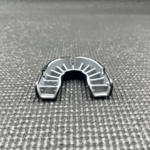 Капа OPRO Silver доросла (вік 11+) Grillz Black/Silver (art.102502013)