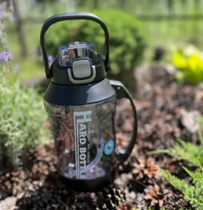 Пляшка для води CASNO 1900 мл KXN-1269 чорна