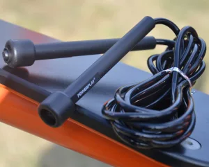 Скакалка PowerPlay 4201 Basic Jump Rope чорна 2,8 m.
