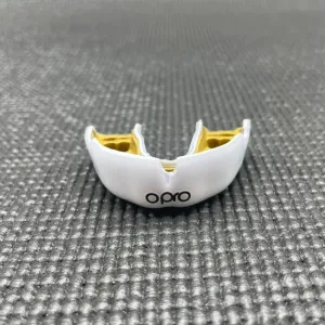 Капа OPRO Instant доросла (вік 11+) White/Gold (art.102520006)