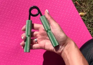 Кистьовий еспандер EasyFit Hand Grip PRO 91 кг зелений