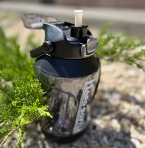 Пляшка для води CASNO 1900 мл KXN-1269 чорна