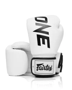 Боксерські рукавиці Fairtex BGV1-ONE (натуральна шкіра) White 12 унцій (бинти в комплекті)