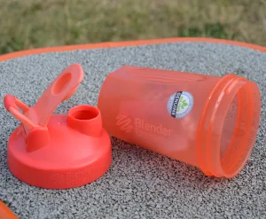 Шейкер спортивний BlenderBottle Classic Loop 590 мл кораловий
