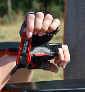 Рукавички для фітнесу Power System PS-2570 Woman’s Power жіночі Black/Red M