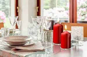 Свічка столова циліндр Bispol sw60/120 030 червонй