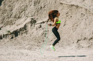 Скакалка PowerPlay 4204 класичний Jump Rope зелена 2,7 m.