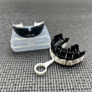 Капа OPRO Instant взрослая (возраст 11+) Black/White (art.102520001)