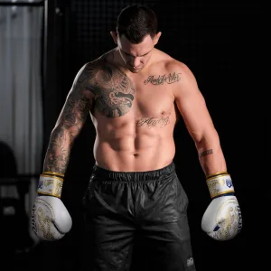 Боксерські рукавиці Phantom Muay Thai Gold Limited Edition 10 унцій (капа в подарунок)