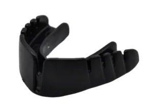 Капа боксерська OPRO Junior Snap Fit UFC HolograM чорний art