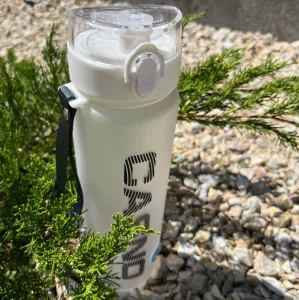 Пляшка для води CASNO 1050 мл KXN-1184 біла