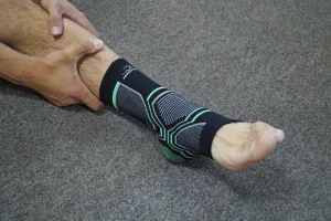 Бандажі на гомілкостоп PowerPlay 4100 чорні (пара) S/M