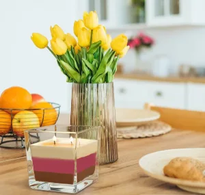 Ароматична свічка у стакані із триколірним наповненням яблуко кориця SNK80 87