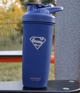 Шейкер спортивний SmartShake Reforce - 900 мл DC супермен