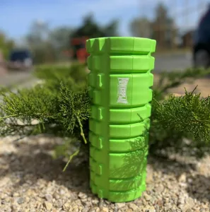 Масажний ролик (роллер) PowerPlay 4025 Massage Roller зелений 33x14 см