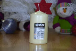 Свічка столова циліндр Bispol sw70/120 011 молочний