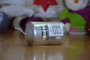 Свічка столова циліндр Bispol sw60/100 271 Срібний металік