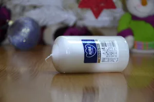 Свічка столова циліндр Bispol sw60/120 090 білий