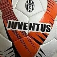 М'яч футбольний клуб FC Bayern помаранчевий