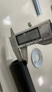 Турнік у дверний отвір розсувний 650-750 мм