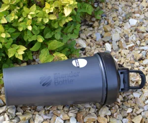 Шейкер спортивний BlenderBottle Classic Loop 820 мл чорний