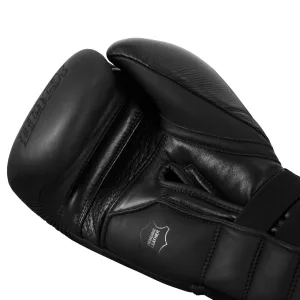 Боксерські рукавиці TITLE Black Bolstered Leather Black 16 унцій (бинти 4м. в комплекті)