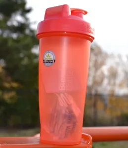 Шейкер спортивний BlenderBottle Original Classic 820 мл кораловий