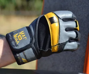 Перчатки для фитнеса MadMax MFG-880 Signature Black/Grey/Yellow M