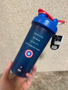 Шейкер спортивний BlenderBottle Classic Loop PRO 820 мл Marvel Capitan Amerika (600557)