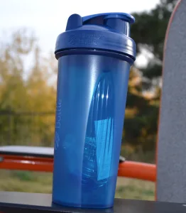 Шейкер спортивний BlenderBottle Original Classic 820 мл темно-синій