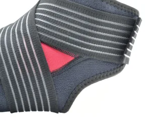 Бандаж на гомілкостоп Power System PS-6013 Neo Knee Support Black/Red 1 шт. - M