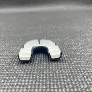 Капа OPRO Instant Custom-Fit UFC доросла (вік 11+) Silver/Black (art.102529002)