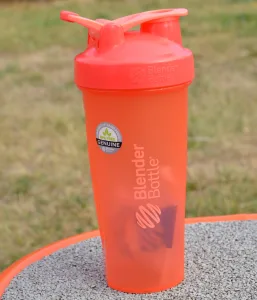 Шейкер спортивний BlenderBottle Classic Loop 820 мл кораловий
