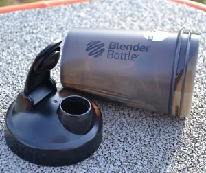 Шейкер спортивний BlenderBottle Original Classic 590 мл чорний